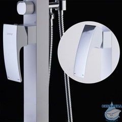 Смеситель для ванны на пол Gappo G3007-8 с аксессуарами (белый/хром)