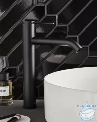 Смеситель для раковины  Jacob Delafon Grands Boulevards E77959-4AND-BL (черный матовый)