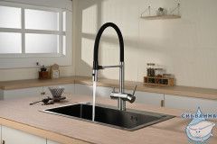 Смеситель для кухни Vincea  VKF-120CH (хром/черный)