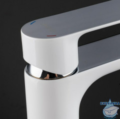 Смеситель Gappo G1048-1 с гигиеническим душем (хром/белый)