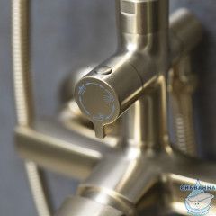 Душевая система Lemark Ursus 300 1 режим LM7262BG (брашированное золото)
