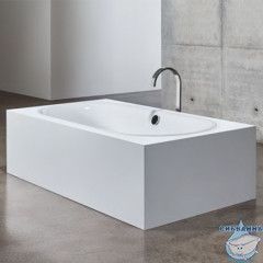 Стальная ванна Bette Люкс Овал 180x80 с шумоизоляцией, с ножками