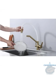 Смеситель для кухни Raglo R80.62.03 (сатин золотой/белый)
