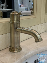 Смеситель для раковины Timo Arisa 5361/02F (без донного клапана) (антик/белый)