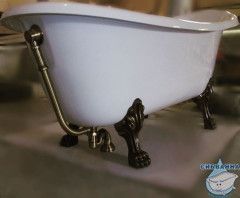 Ванна из литьевого мрамора New Line Sanitary Даллас на ножках 168х76