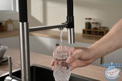 Смеситель для кухни Vincea  VKF-120CH (хром/черный)