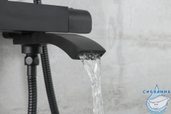 Душевая система Gappo G2407-60 300 1 режим (черный матовый)