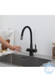 Смеситель для кухни Gappo G4395-39 (черный/ооружейная сталь)