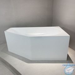 Акриловая ванна ABBER AB9505 R белая