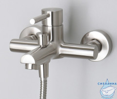 Смеситель для ванны WasserKRAFT Wern 4201 с душевым гарнитуром (хром матовый)