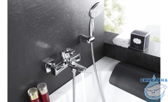 Смеситель для ванны Lemark Evitta LM0514C с душевым гарнитуром (хром)