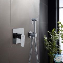Смеситель с гигиеническим душем Aquatek Оберон AQ1219CR (хром)