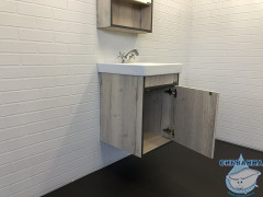 Тумба подвесная Comforty Вена 45 дуб дымчатый с раковиной Comforty Адриана 45 00-00006653