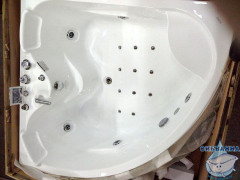 Акриовая ванна Gemy G9041 K 150х150 с гидромассажем