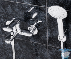 Смеситель для ванны WasserKRAFT Vils 5601 с душевым гарнитуром (хром)