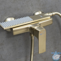 Смеситель для душа Lemark Ursus LM7203BG с душевым гарнитуром (брашированное золото)