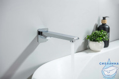 Излив для ванны Aquatek Лира AQ1441CR