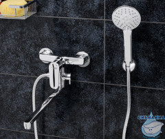 Смеситель для ванны WasserKRAFT Vils 5602L с душевым гарнитуром (хром)