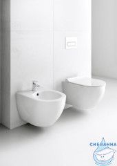 Унитаз подвесной безободковый Ravak Chrome RimOff X01535 с сиденьем Soft Close (микролифт) быстросъёмным