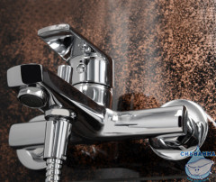 Смеситель для ванны WasserKRAFT Dill 6101 с душевым гарнитуром (хром)