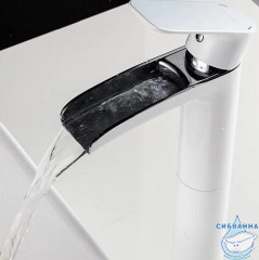 Смеситель для раковины Gappo G1048-31 (без донного клапана) (хром/белый)