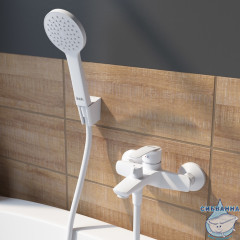 Смеситель для ванны Iddis Ray RAYWT02i02 с аксессуарами (белый)