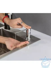 Дозатор для жидкого мыла Raglo R720.02 хром