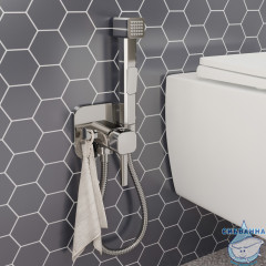 Встраиваемый смеситель с гигиеническим душем Iddis 004SBS0i08 (хром)