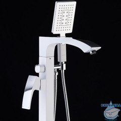 Смеситель для ванны на пол Gappo G3007-8 с аксессуарами (белый/хром)