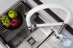 Смеситель для кухни Omoikiri Kanto 4994015 (хром/белый)